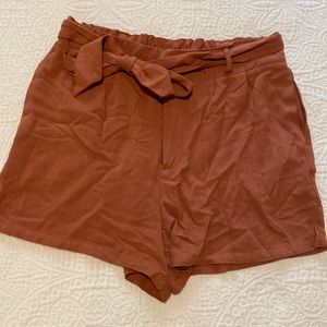 Pink Lily boutique rust color paper bag shorts